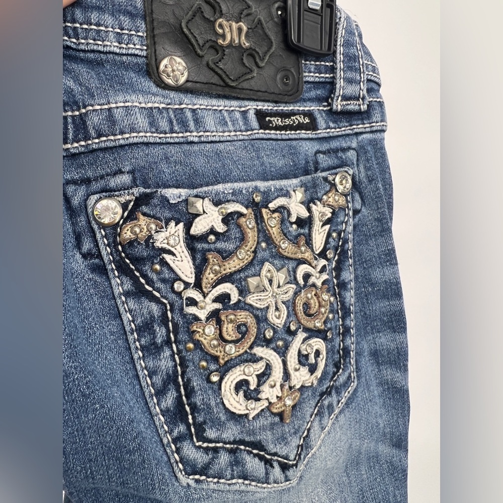 Miss Me Cuffed Capri Jeans Rhinestone Pockets Low Rise * - Picture 10 of 10